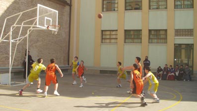 Escolapios - Dr. Azua